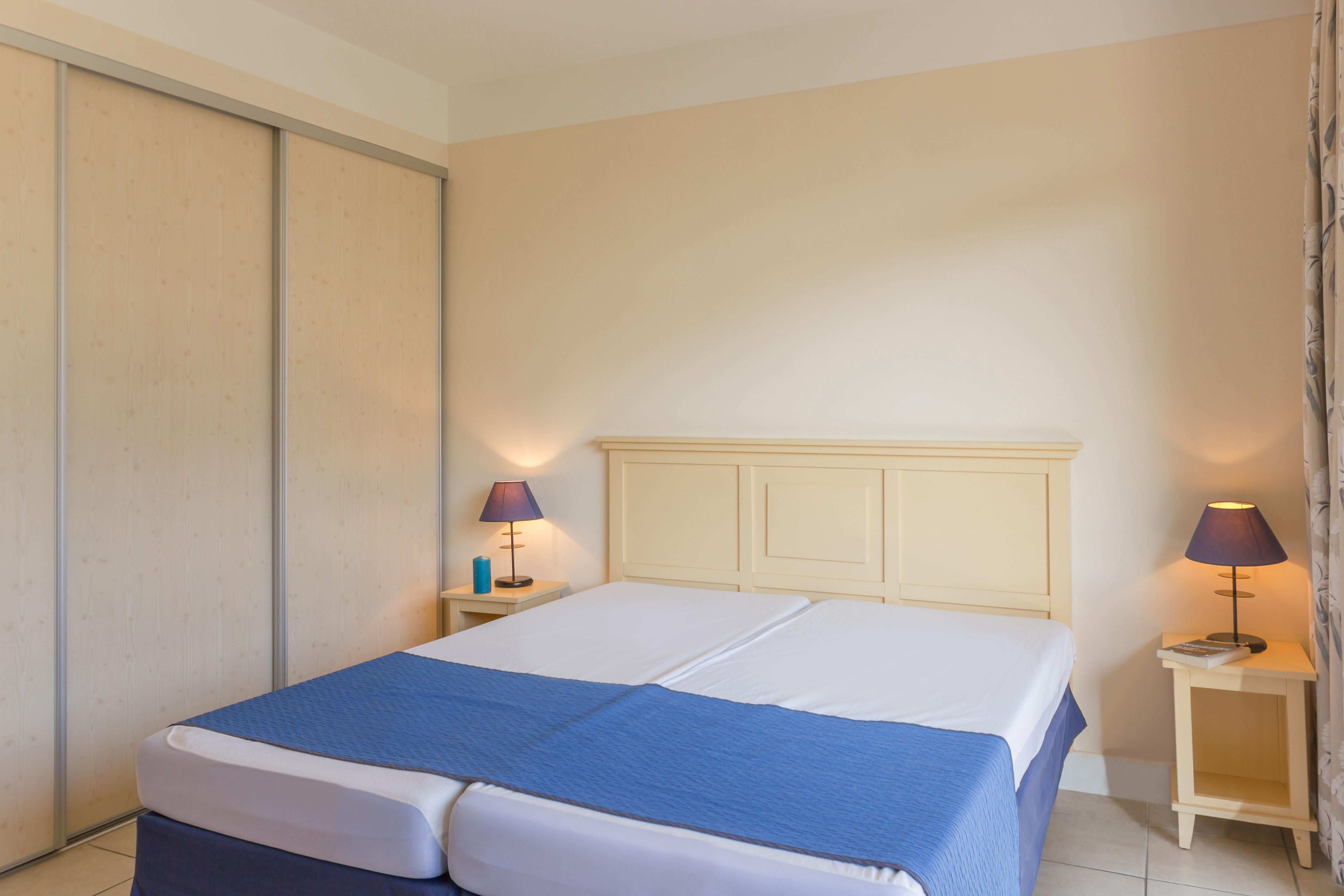 Résidence Pierre&Vacances Heliotel Marine Saint-Laurent-du-Var Esterno foto