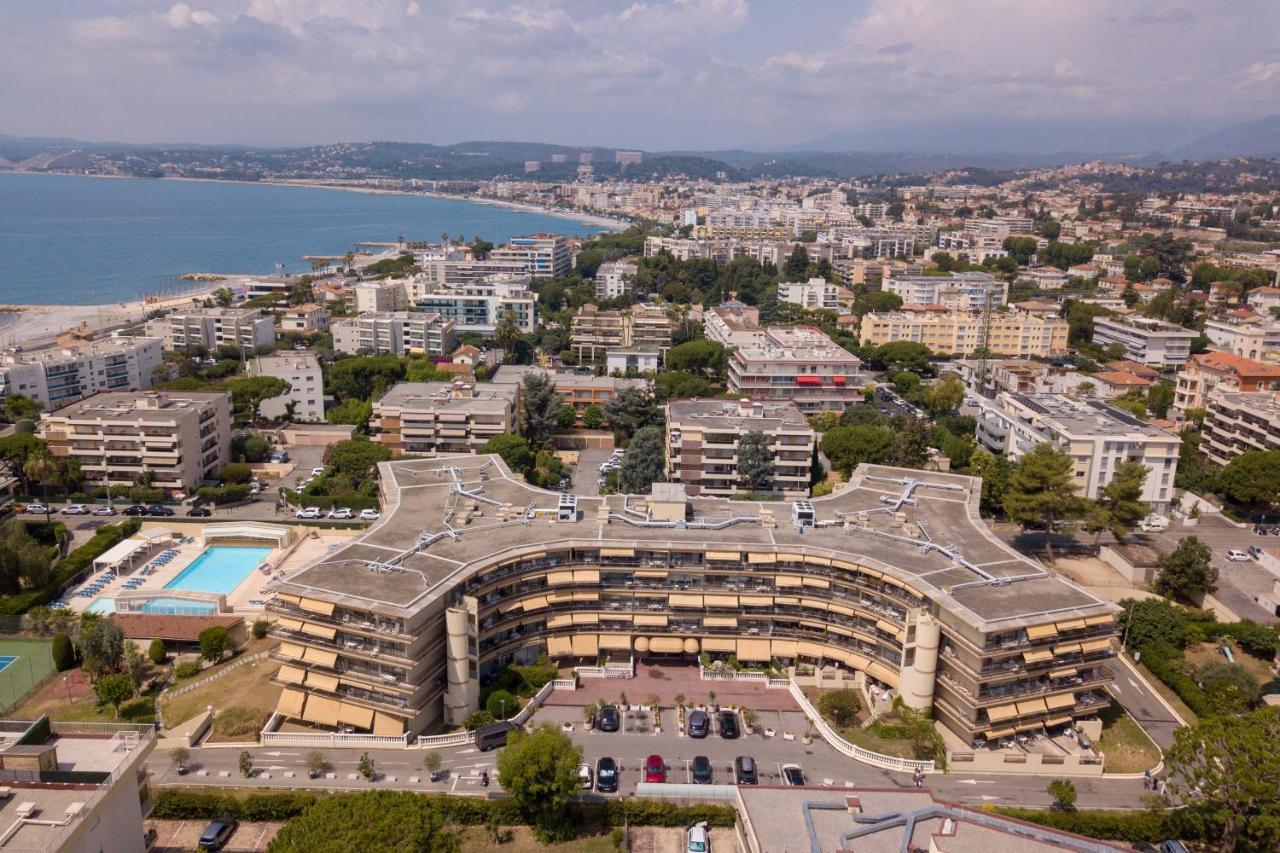 Résidence Pierre&Vacances Heliotel Marine Saint-Laurent-du-Var Esterno foto